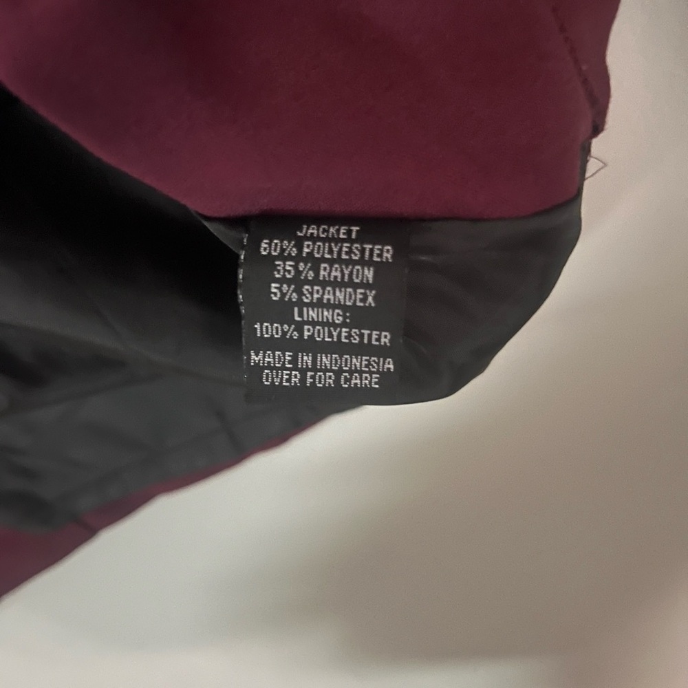 BCX Deep Burgundy Women's Blazer - Picture 5 of 8